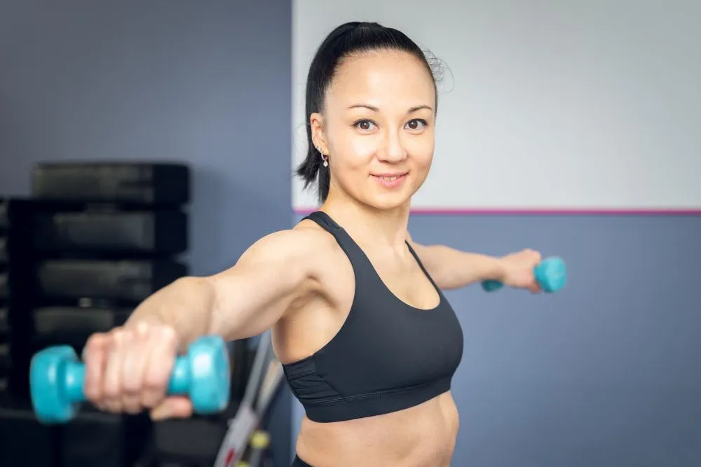 Entrenador personal en Madrid: 7 beneficios que cambian tu cuerpo