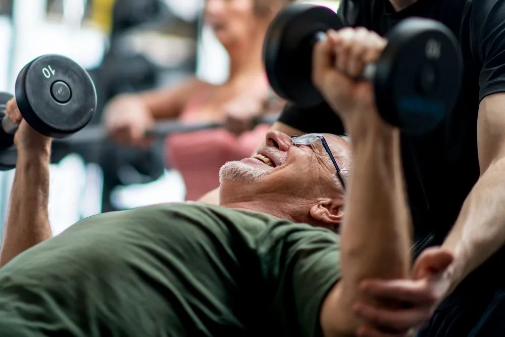 La importancia del seguimiento personal y la corrección en tus entrenamientos